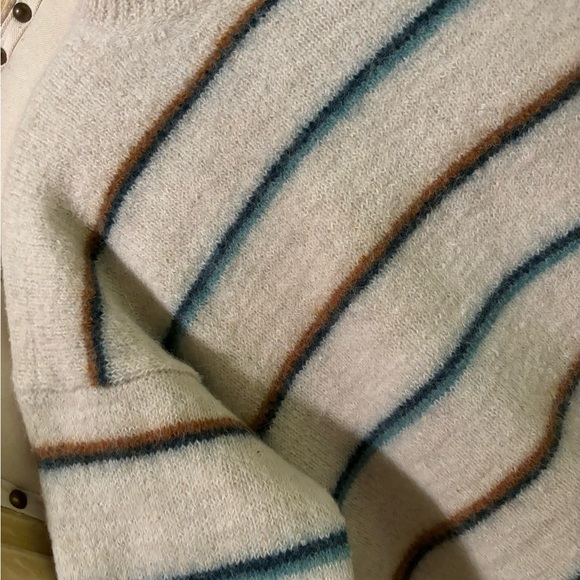 Isabel Marant alpaca and wool sweater - Picture 12 of 13